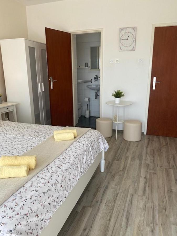 Kosovic Family House Hotel Medulin Buitenkant foto