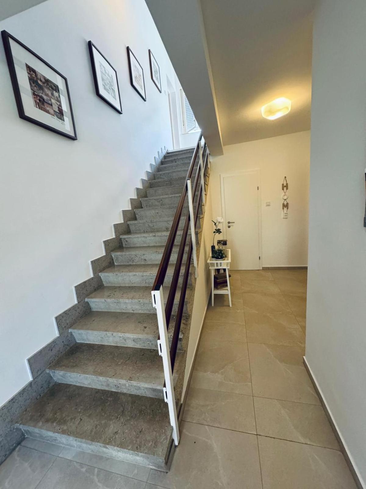 Kosovic Family House Hotel Medulin Buitenkant foto