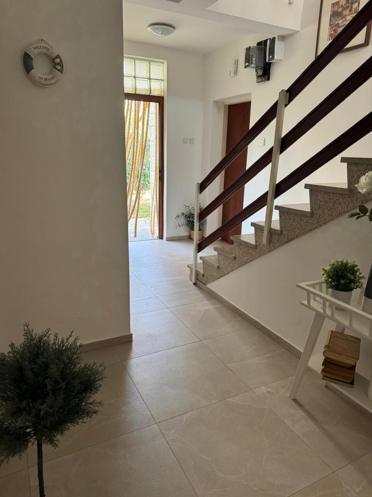 Kosovic Family House Hotel Medulin Buitenkant foto